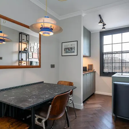 Guestready - Top Floor Chic Camden Flat Londres Exterior foto