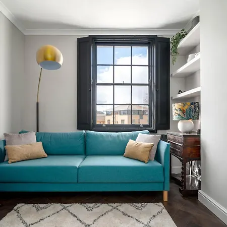 Guestready - Top Floor Chic Camden Flat Londres Exterior foto